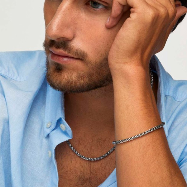 One Necklace One, Steel