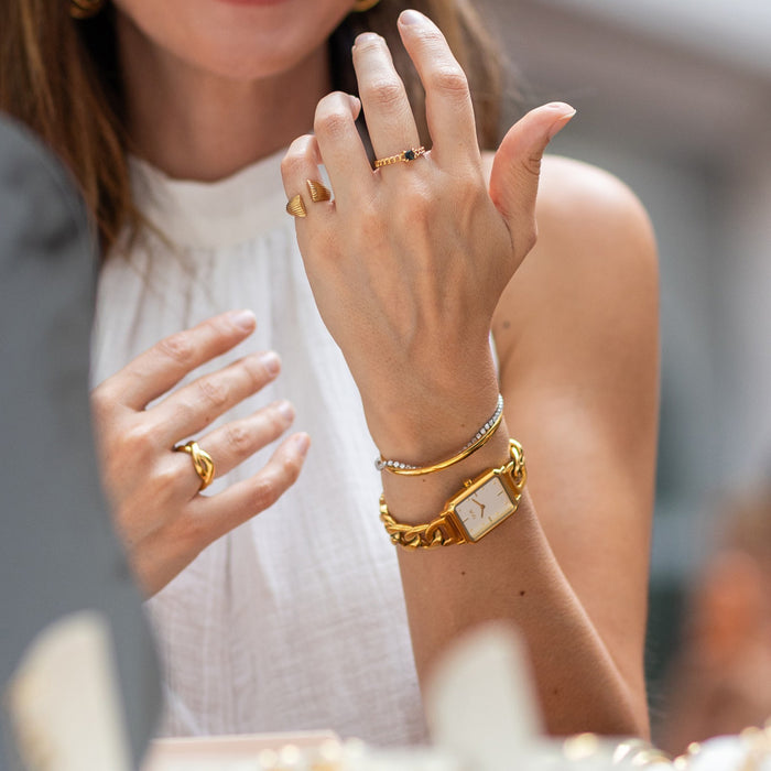 One Bangle One, Steel