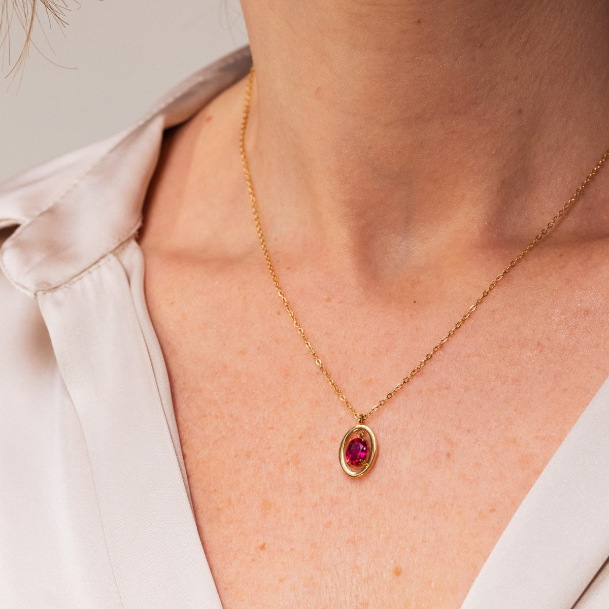 One Necklace One, Steel
