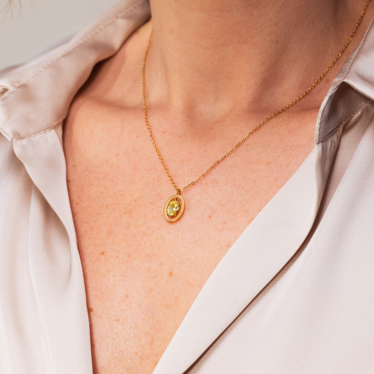 One Necklace One, Steel