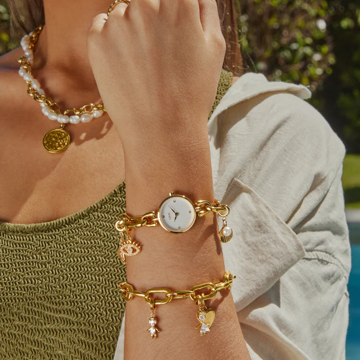 One Watch One